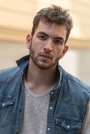 Подборка фильмов с Берк Али Чатал online на Emblix