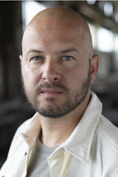 Подборка фильмов с Стан ван Саманг online на Emblix