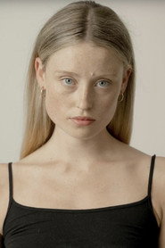 Подборка фильмов с Charlotte Moloney online на Emblix