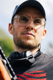 Подборка фильмов с Гарри Лайтон online на Emblix