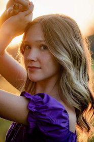 Подборка фильмов с Зейлер Фокс online на Emblix