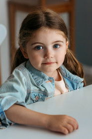 Подборка фильмов с Василиса Сырых-Витевская online на Emblix