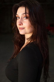 Подборка фильмов с Anja Avsharian online на Emblix