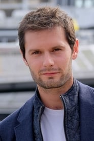 Подборка фильмов с Hugo Becker online на Emblix