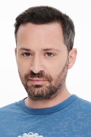 Подборка фильмов с Πάρις Θωμόπουλος online на Emblix