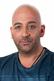 Подборка фильмов с Умит Сирак online на Emblix