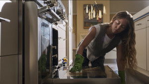 Горничная кадр 7 онлайн-кинотеатр Эмбликс