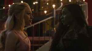 Злая. Часть 2 кадр 182 онлайн-кинотеатр Эмбликс