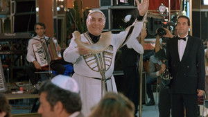 Паспорт кадр 14 онлайн-кинотеатр Эмбликс