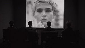 Новая волна кадр 39 онлайн-кинотеатр Эмбликс