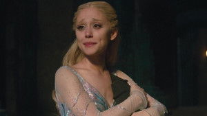 Злая. Часть 2 кадр 180 онлайн-кинотеатр Эмбликс