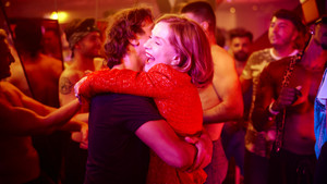 Самая богатая женщина в мире кадр 12 онлайн-кинотеатр Эмбликс