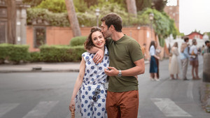 Эмили в Париже кадр 90 на Эмбликс в Hd