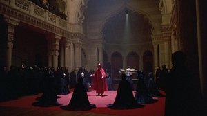 С широко закрытыми глазами кадр 64 онлайн-кинотеатр Эмбликс