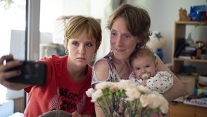Молодые матери кадр 7 онлайн-кинотеатр Эмбликс