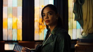 Его и её кадр 9 на Эмбликс в Hd