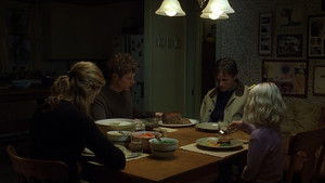 Оправданная жестокость кадр 65 онлайн-кинотеатр Эмбликс