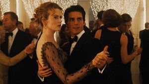 С широко закрытыми глазами кадр 108 онлайн-кинотеатр Эмбликс