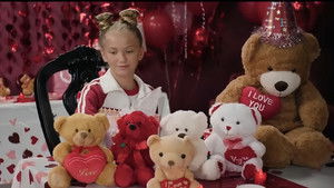 С Днём проклятого Валентина! кадр 6 онлайн-кинотеатр Эмбликс