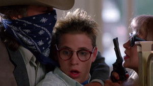 Поспешное бегство кадр 4 онлайн-кинотеатр Эмбликс