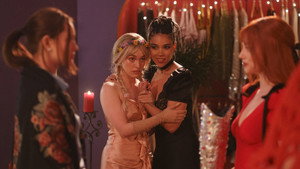 Запретный плод кадр 32 онлайн-кинотеатр Эмбликс