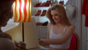 Бестолковые кадр 7 онлайн-кинотеатр Эмбликс