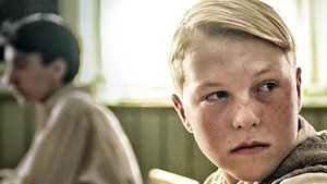 Прости нам грехи наши кадр 1 онлайн-кинотеатр Эмбликс