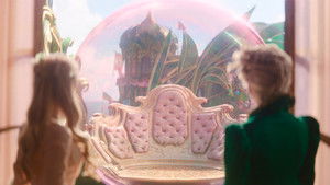 Злая. Часть 2 кадр 110 онлайн-кинотеатр Эмбликс