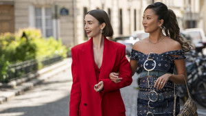 Эмили в Париже кадр 8 на Эмбликс в Hd