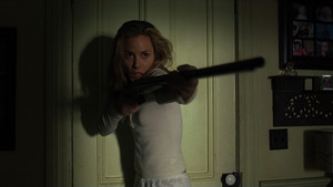 Оправданная жестокость кадр 63 онлайн-кинотеатр Эмбликс