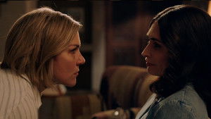 Из многих кадр 34 на Эмбликс в Hd