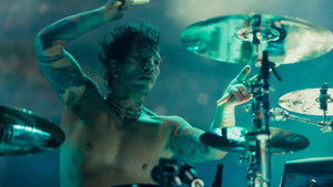 Twenty One Pilots: Больше, чем мы когда-либо представляли кадр 43 онлайн-кинотеатр Эмбликс