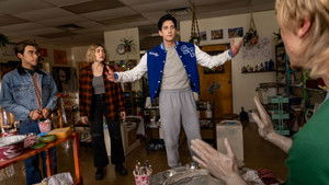 Школьные духи кадр 48 на Эмбликс в Hd