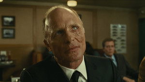 Оправданная жестокость кадр 8 онлайн-кинотеатр Эмбликс