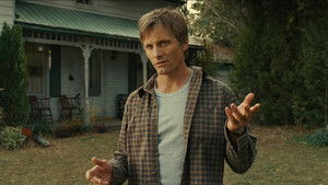 Оправданная жестокость кадр 9 онлайн-кинотеатр Эмбликс