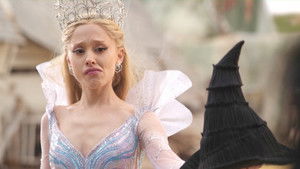 Злая. Часть 2 кадр 231 онлайн-кинотеатр Эмбликс