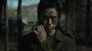 Одна на фронте кадр 2 онлайн-кинотеатр Эмбликс