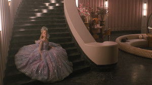 Злая. Часть 2 кадр 213 онлайн-кинотеатр Эмбликс