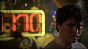 Тихая ночь, смертельная ночь кадр 40 онлайн-кинотеатр Эмбликс