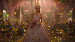 Злая. Часть 2 кадр 123 онлайн-кинотеатр Эмбликс