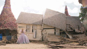 Злая. Часть 2 кадр 185 онлайн-кинотеатр Эмбликс