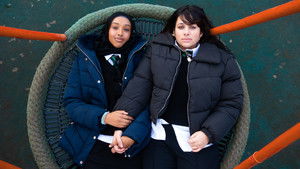 Невесты кадр 1 онлайн-кинотеатр Эмбликс