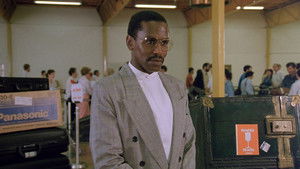 Паспорт кадр 18 онлайн-кинотеатр Эмбликс