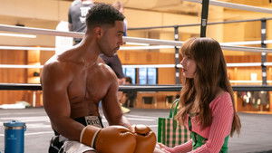 Эмили в Париже кадр 61 на Эмбликс в Hd