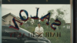 Она не мать кадр 23 онлайн-кинотеатр Эмбликс