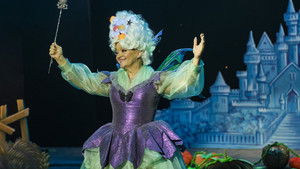 Звезда не того масштаба кадр 14 онлайн-кинотеатр Эмбликс