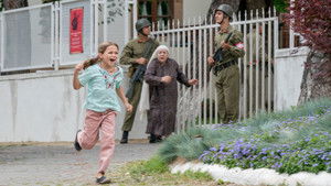 Чудо в камере №7 кадр 17 онлайн-кинотеатр Эмбликс