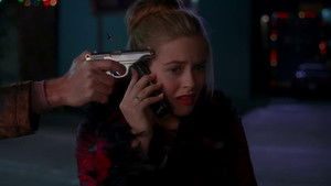 Бестолковые кадр 62 онлайн-кинотеатр Эмбликс