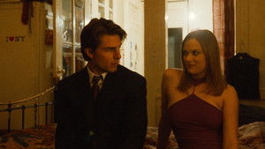 С широко закрытыми глазами кадр 106 онлайн-кинотеатр Эмбликс