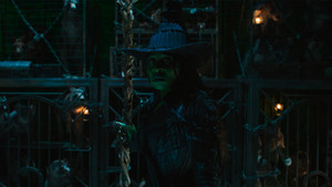 Злая. Часть 2 кадр 127 онлайн-кинотеатр Эмбликс